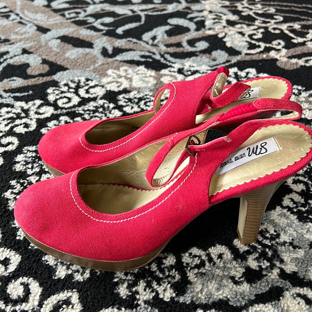 SM New York red heels